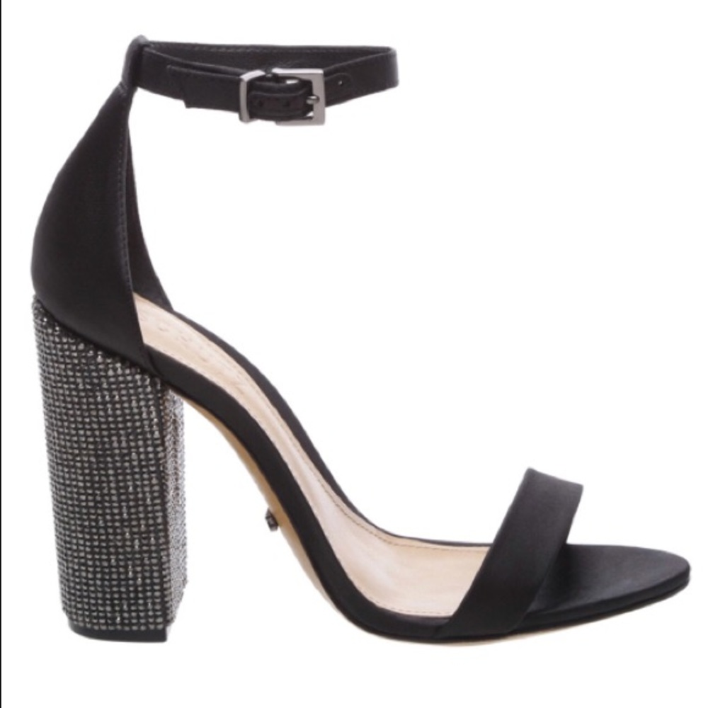GORGEOUS Schutz Hara Heels